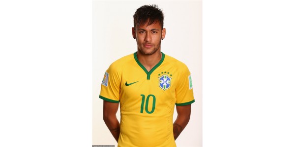 Neymar representerer Brasil nr. 10 drakter